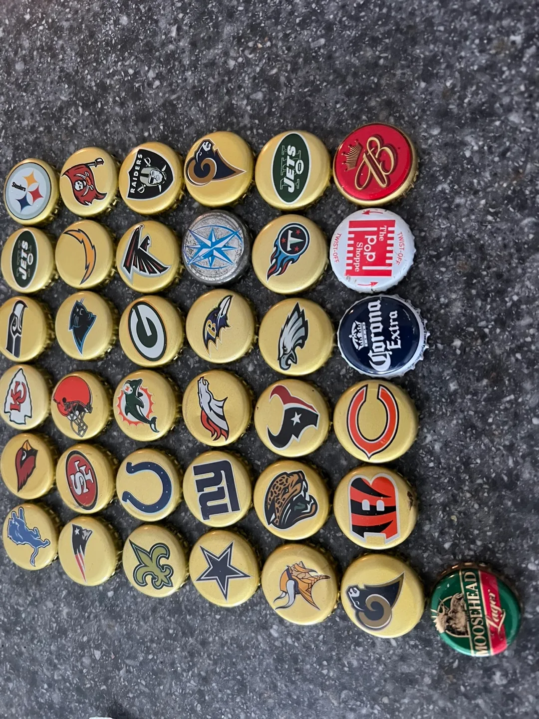 NFL Team Beer Bottle Caps thumbnail