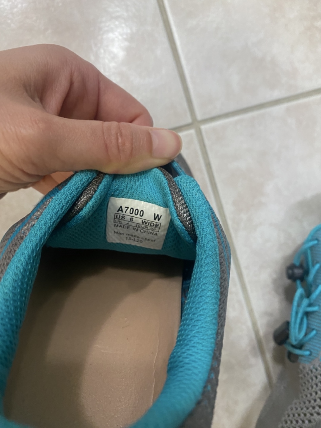 Apex Women's Gray and teal walking shoes - Size 6 Wide - photo 4