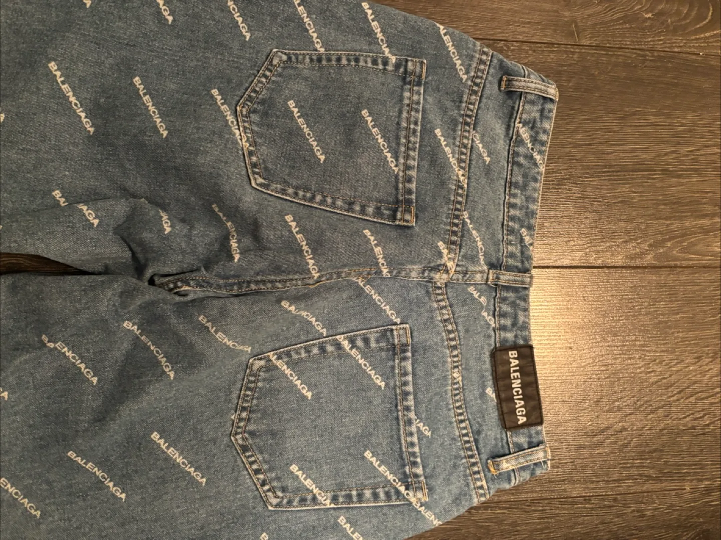Women’s Balenciaga Jeans Size 27 image indicator(8)