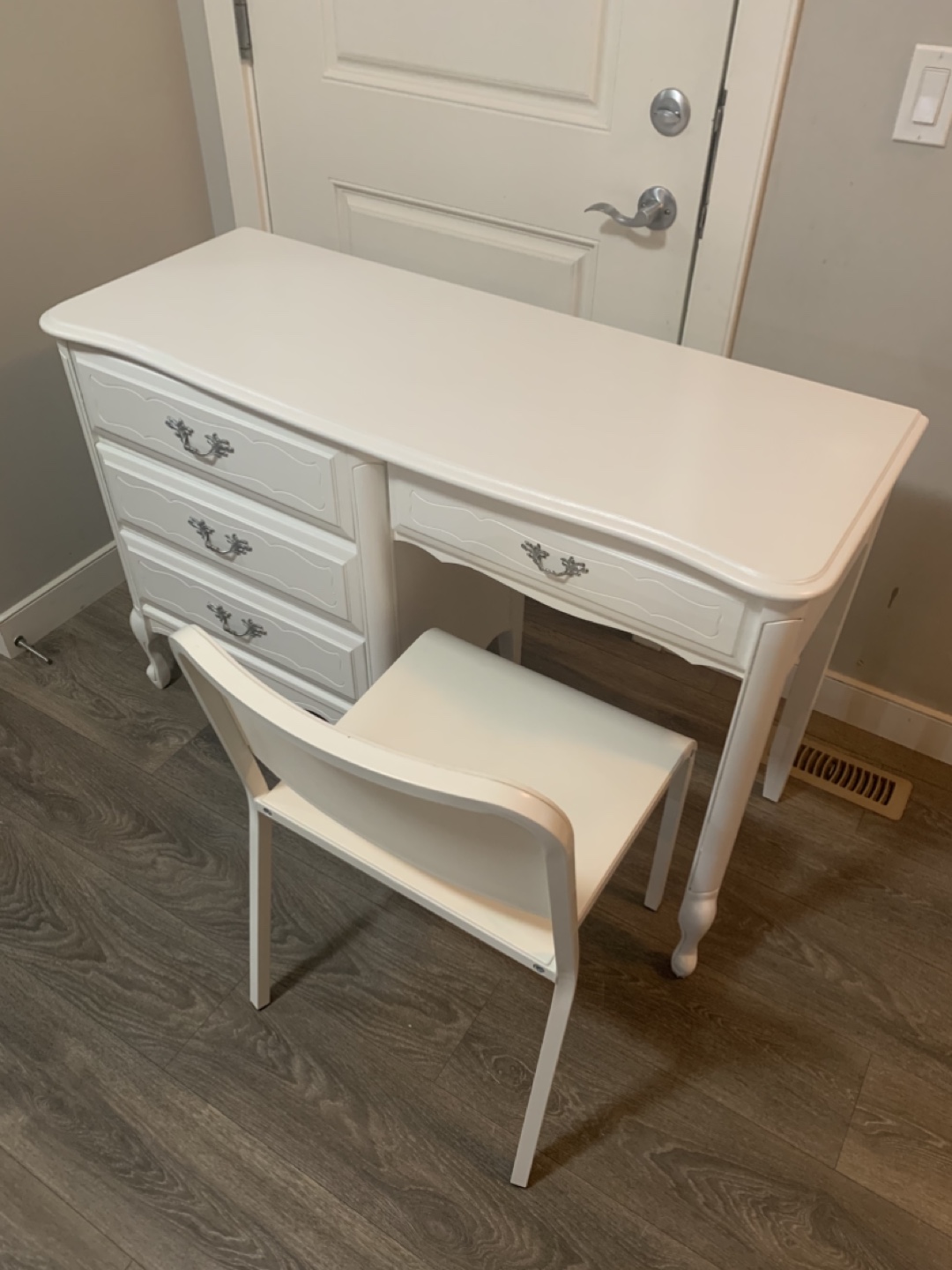 White Vanity Desk with Four Drawers and Matching Chair - photo 2