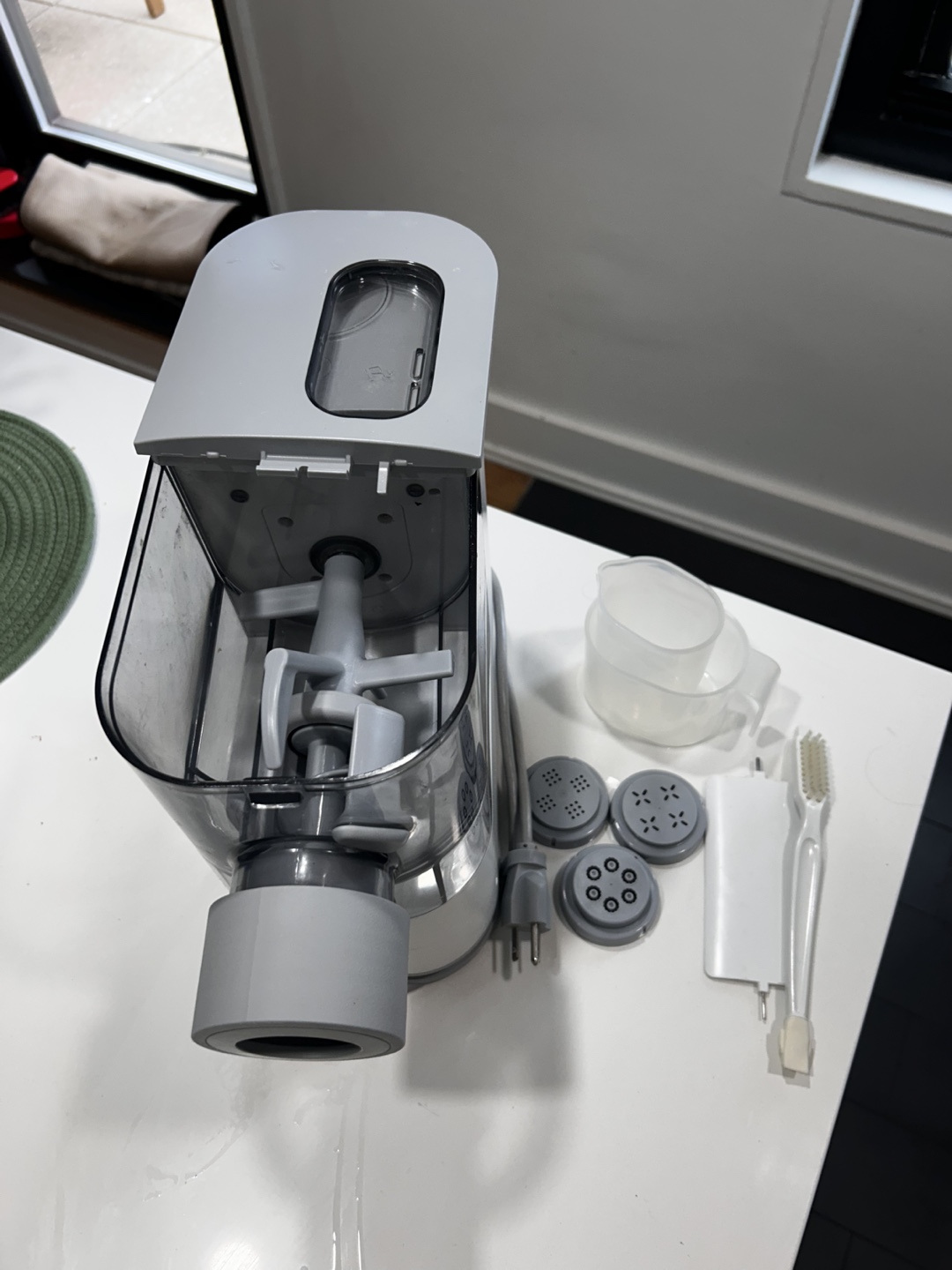 Philips Pasta Maker with Attachments - photo 4