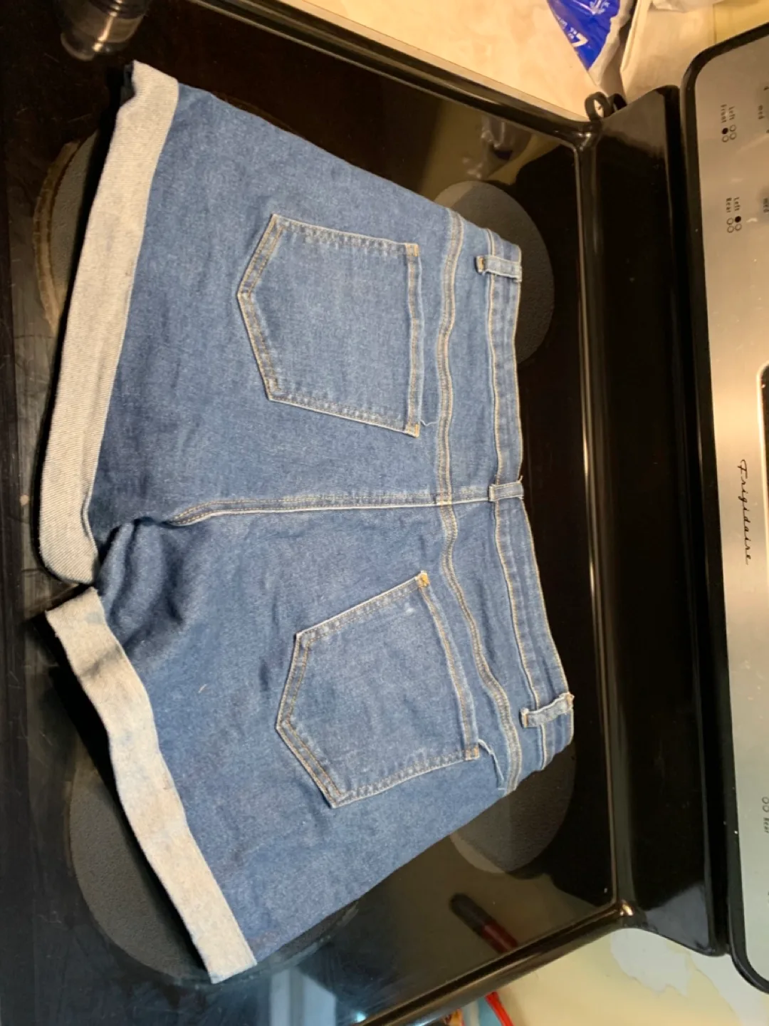 Women's Denim Shorts image indicator(2)