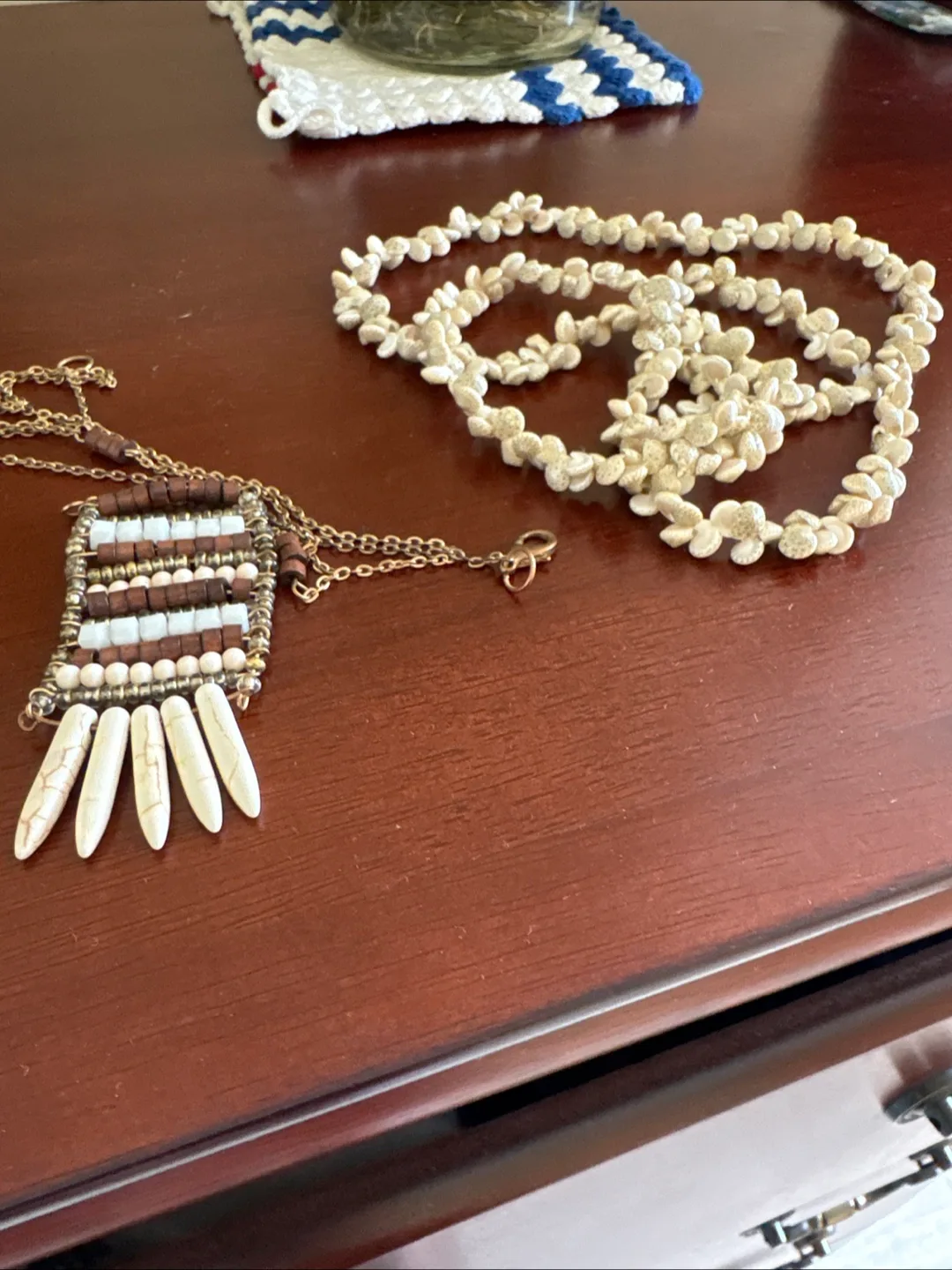 Last Jewelry Bundle:Bracelets, Earrings, Rings & Watches image indicator(5)