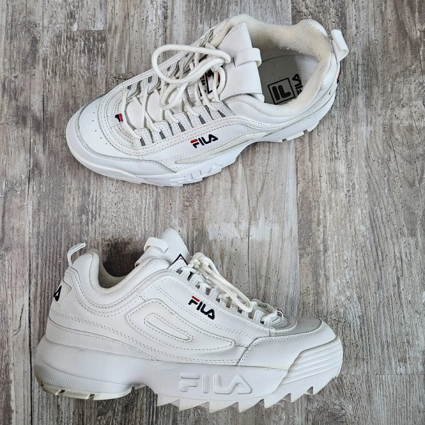 Fila Sneakers US 9 Eur 40 image indicator(2)
