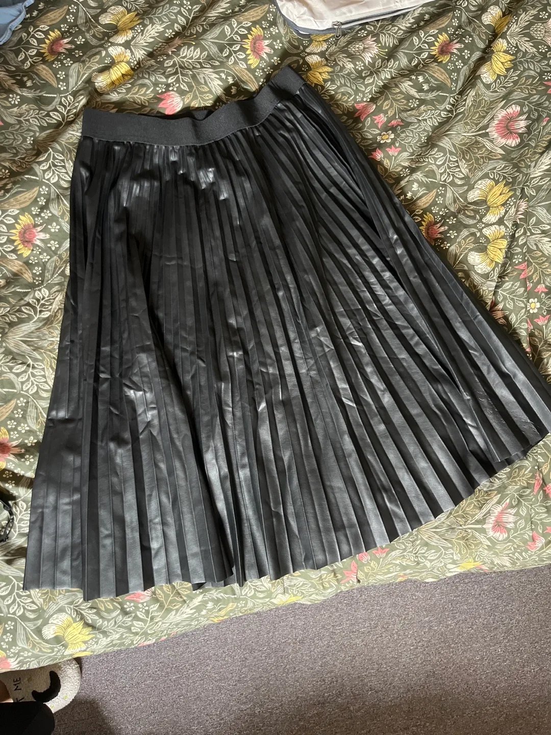 Pleated Skirt thumbnail