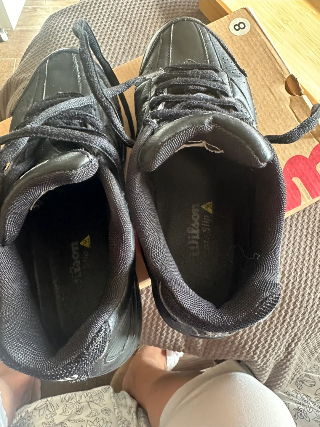 🥕👟Work Safety Anti slip Shoes,  Black Sneakers image indicator(6)