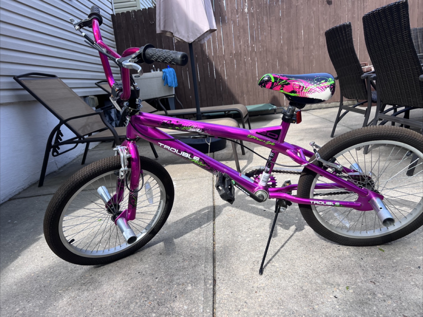 Boys/Girls' 20" Trouble Maker Freestyle BMX Bike - Purple