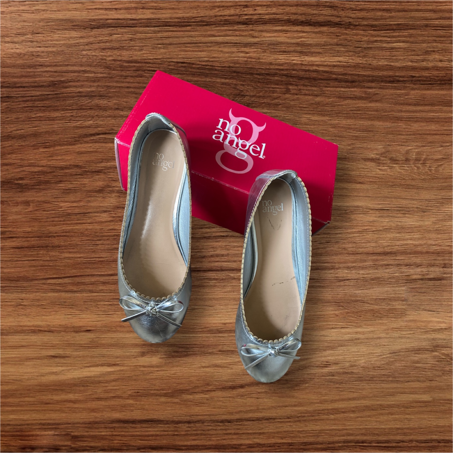 No Angel Girls Silver Flats Size US 4 EUR 36 - photo 3