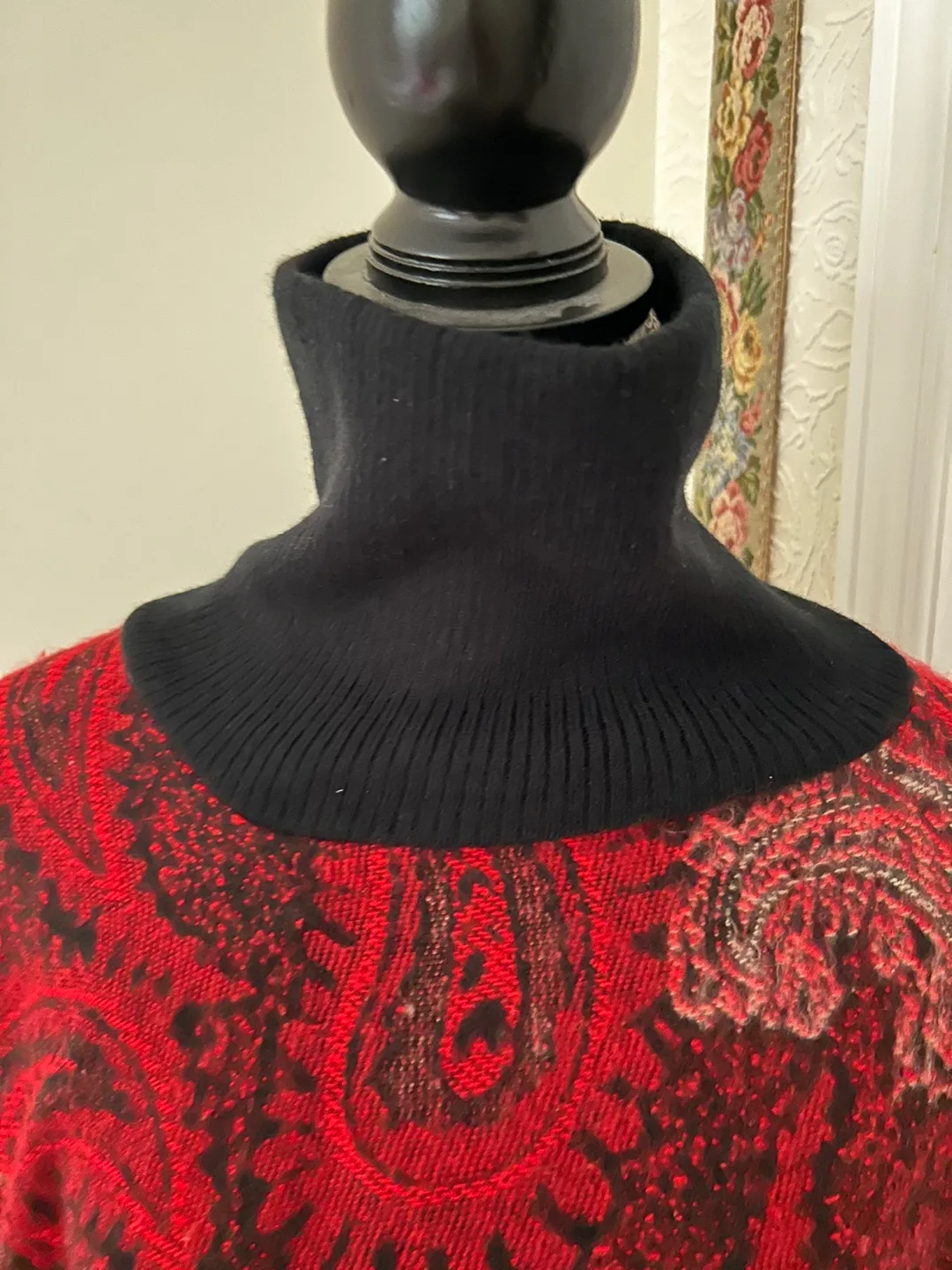 Red and Black Paisley Poncho with Turtleneck image indicator(2)