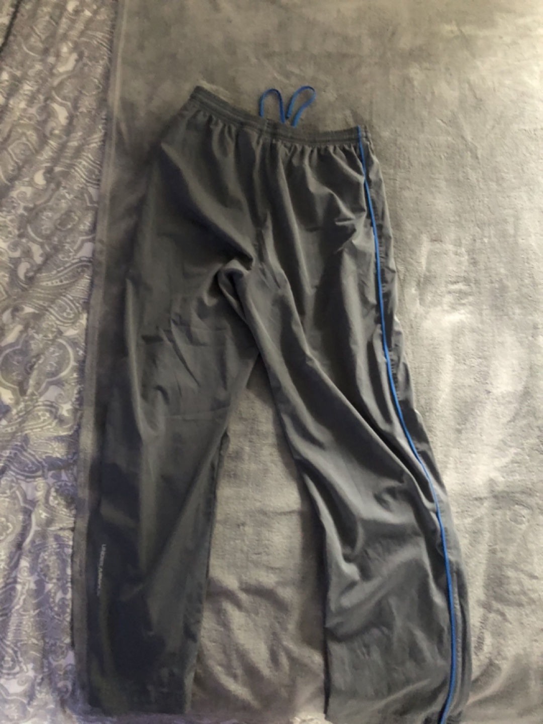 2 pairs of pants - photo 4