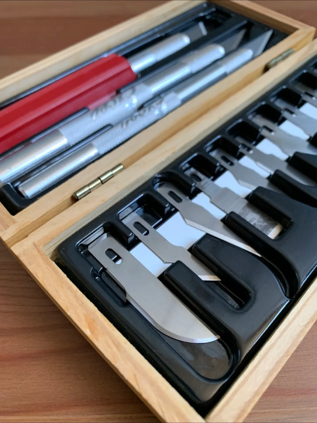 Precision Hobby Knife Set with Case image indicator(3)