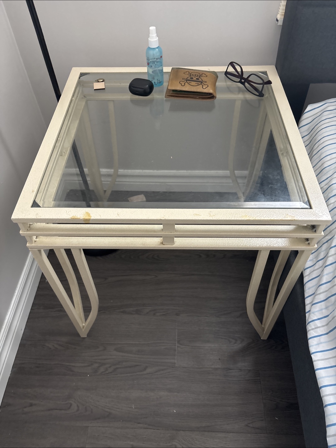 Coffe table with glass on the top , Cream Metal Frame