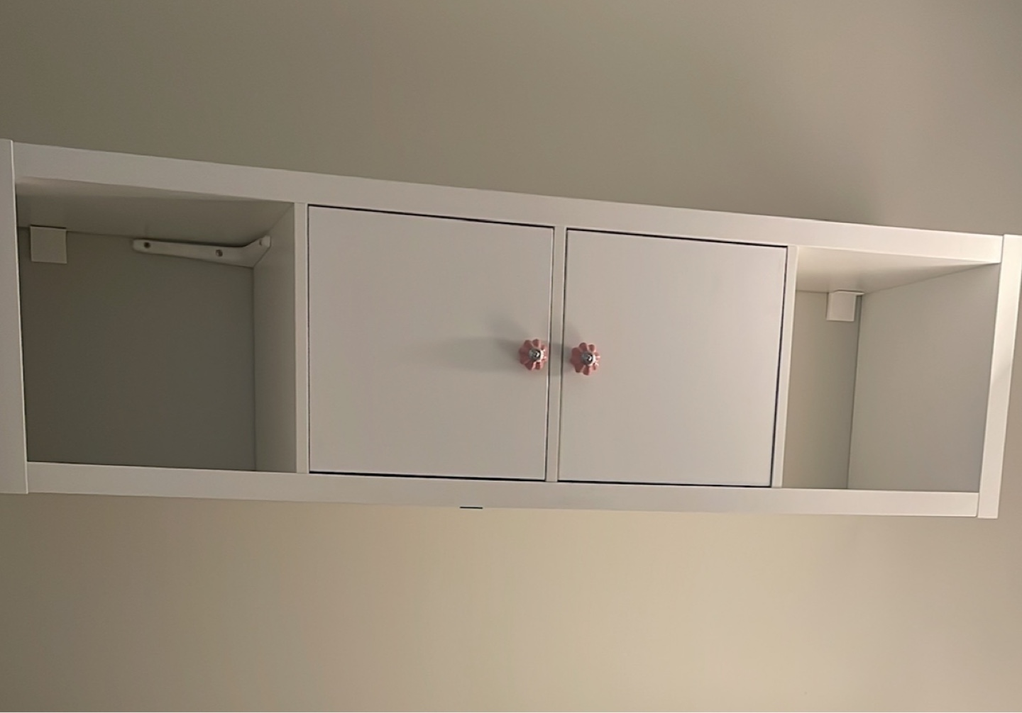 IKEA White Wall Shelf Unit with Pink Flower Knobs - photo 2