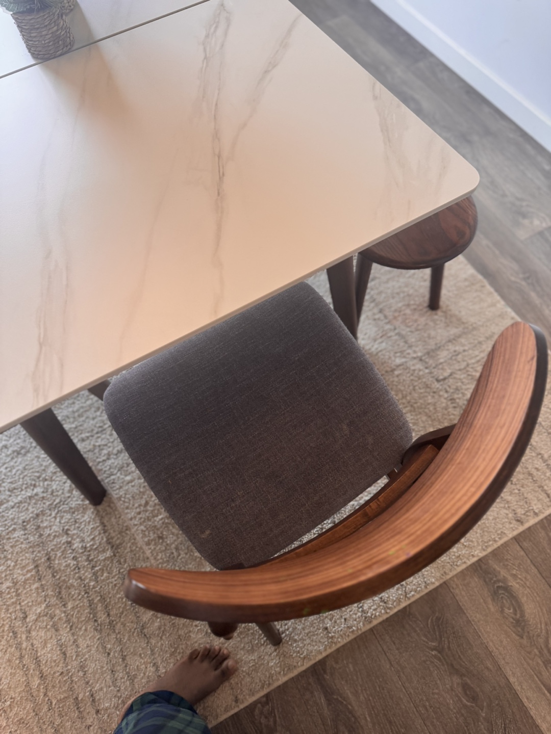 Extendable Dining Table with 4 Chairs and a bench - photo 5