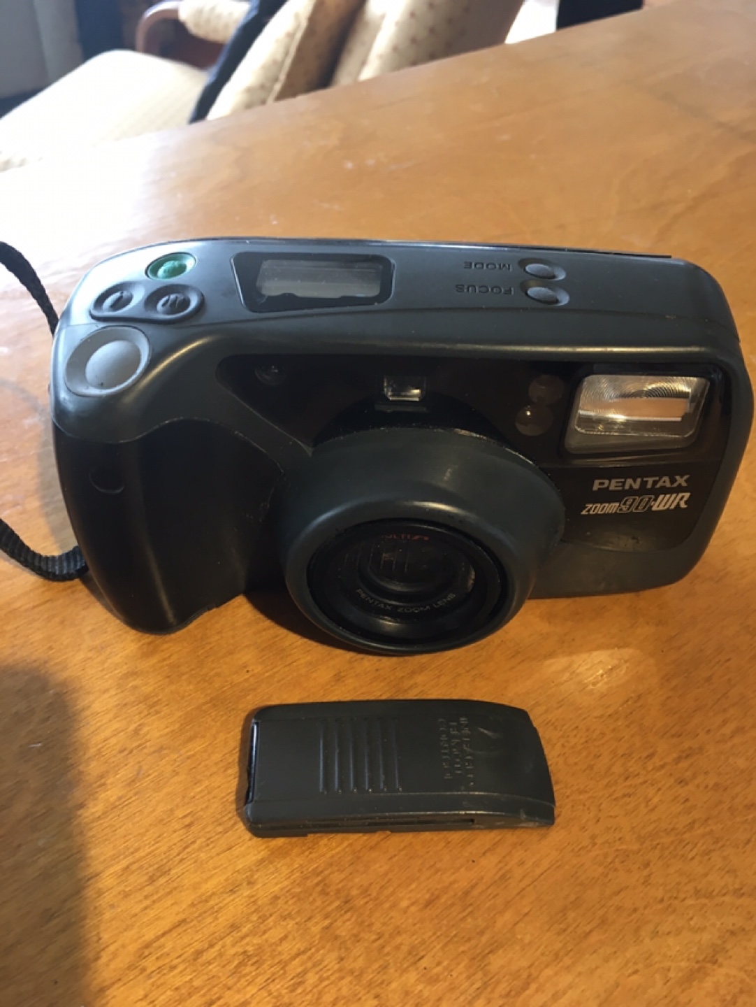Pentax Zoom 90 WR 35mm Film Camera with Remote - photo 2