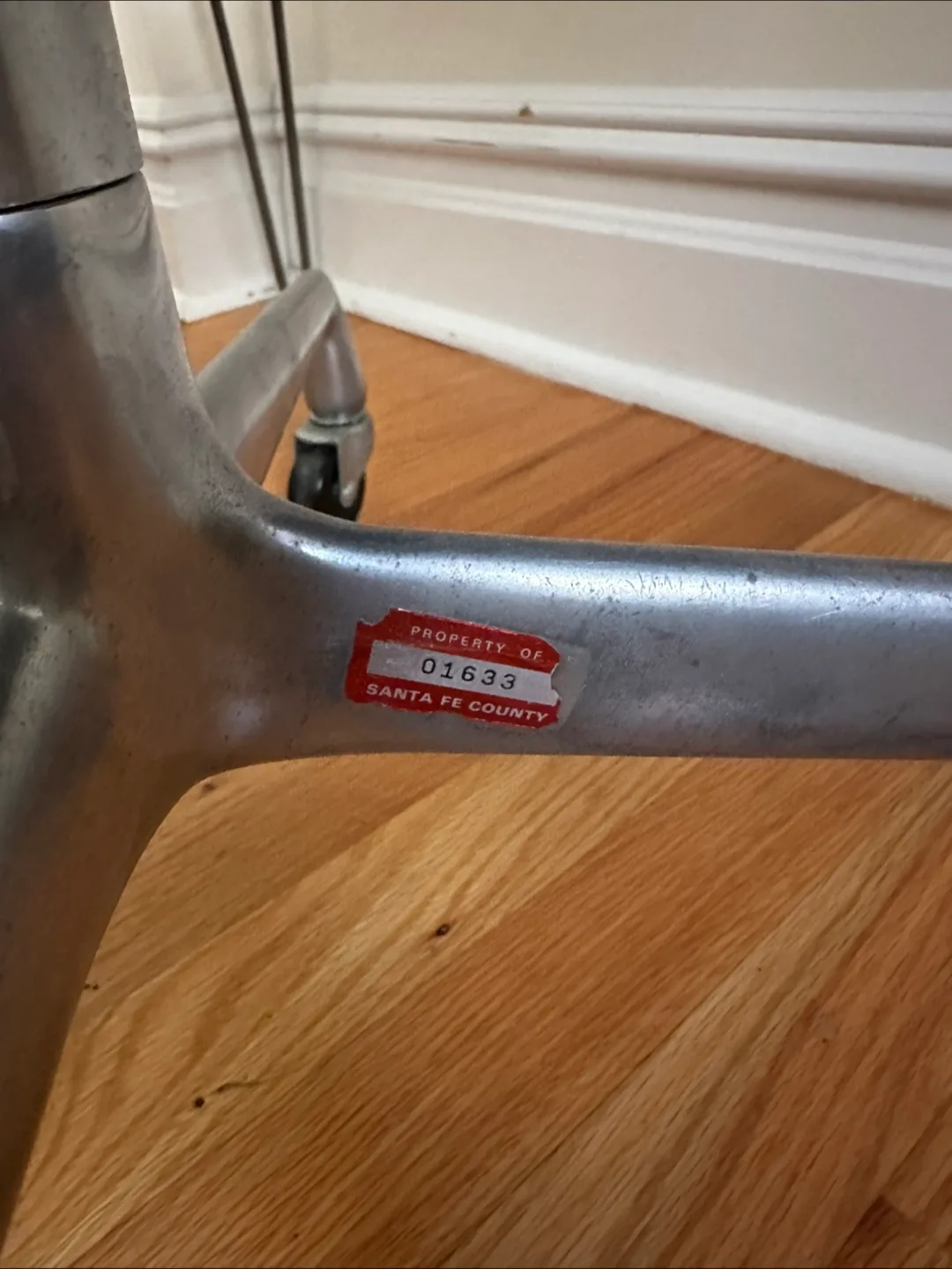 Vintage Eames for Herman Miller Management Chair image indicator(5)