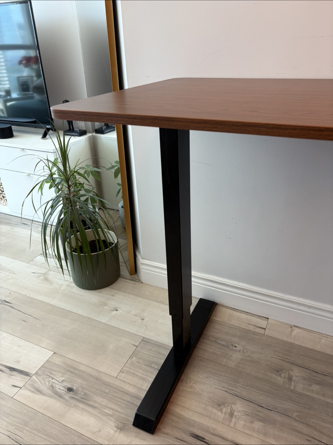 Electric Standing Desk - Brown Wood Grain - photo 4