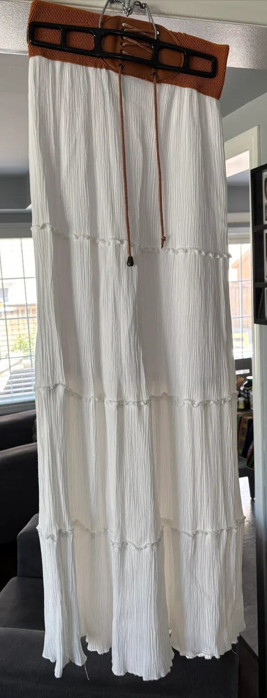 Women's White Tiered Maxi Skirt, Size Small thumbnail