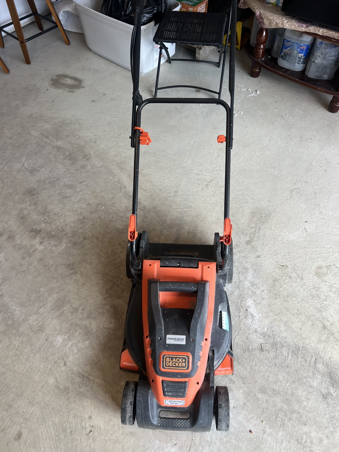 Black+Decker 12-inch Powerdrive Electric Lawn Mower - photo 2