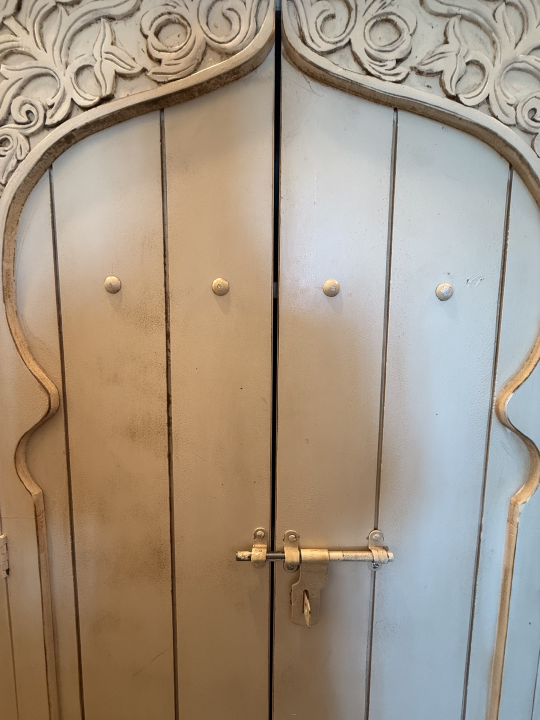 Shabby Chic - Hand-crafted Armoire - photo 2