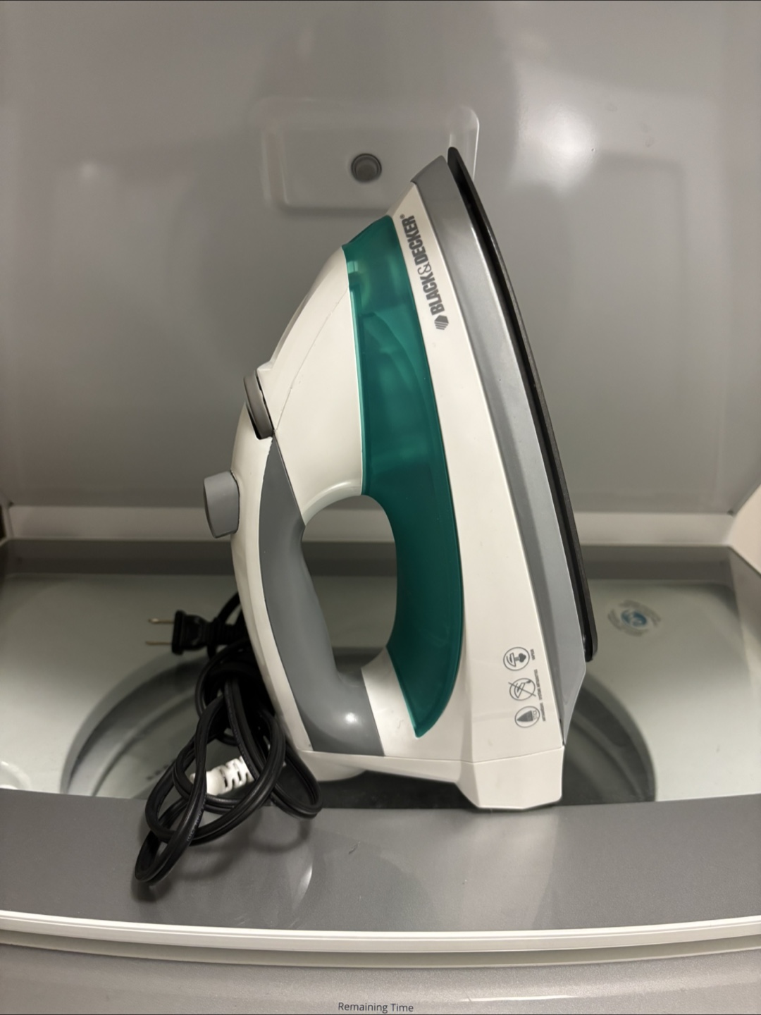 Black+Decker Iron - Gently Used