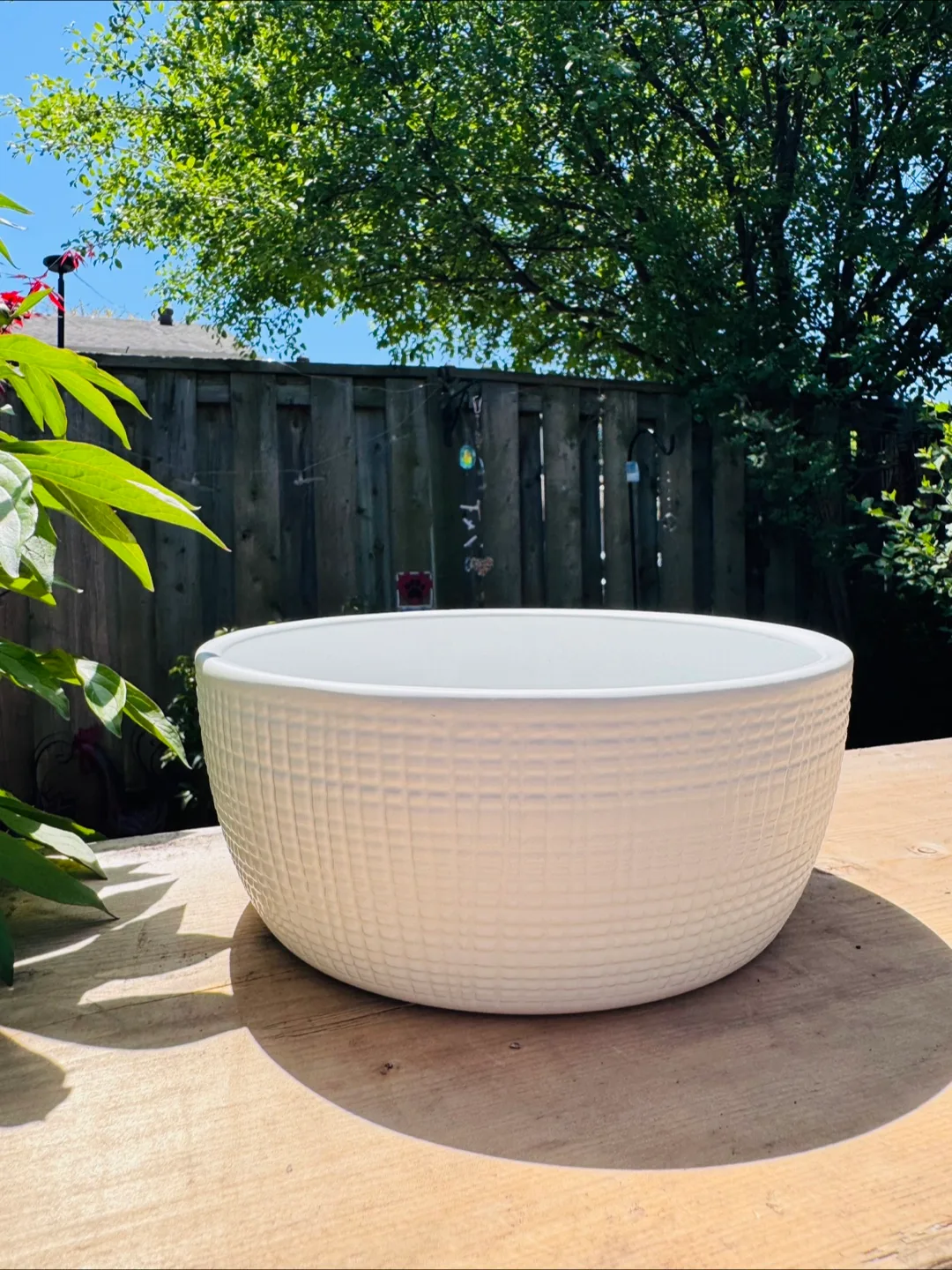 Flower Pot - White Round thumbnail
