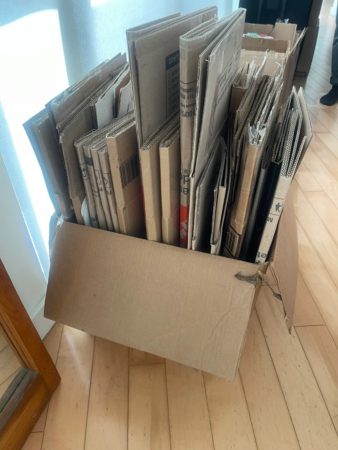 20+ Bulk Cardboard Boxes for Moving or Storage thumbnail