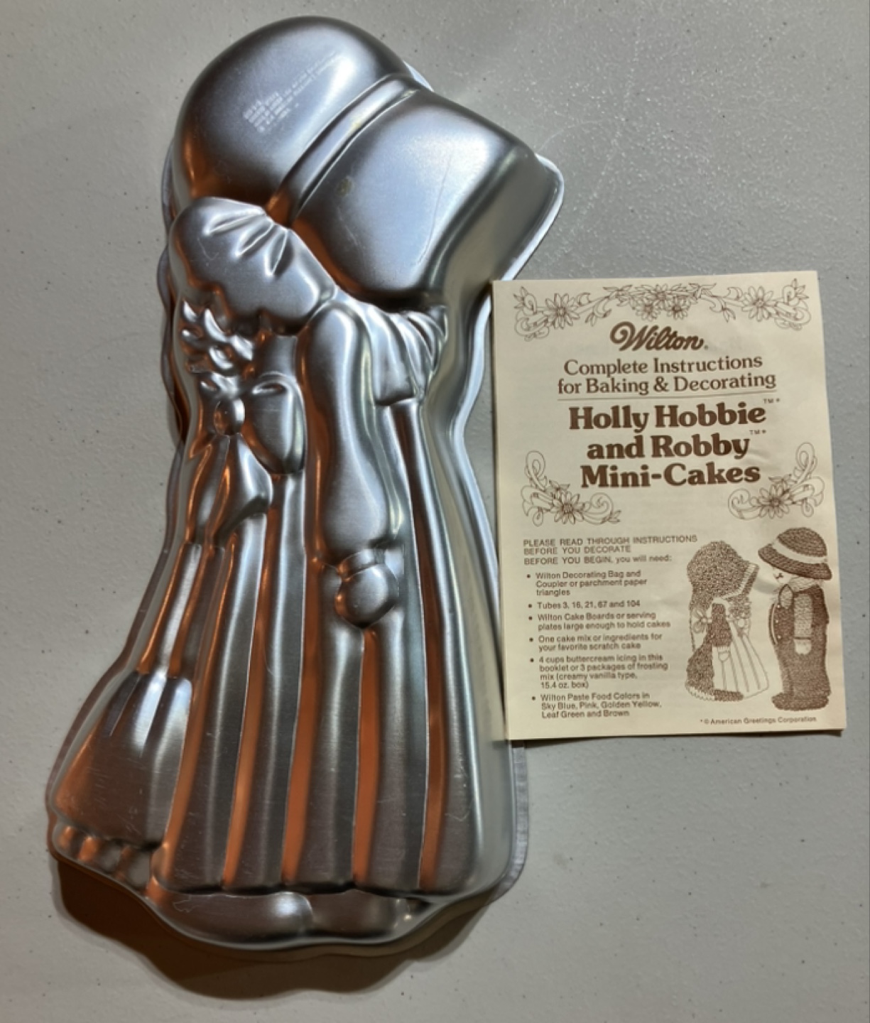 Vintage Wilton Holly Hobbie Cake Pan