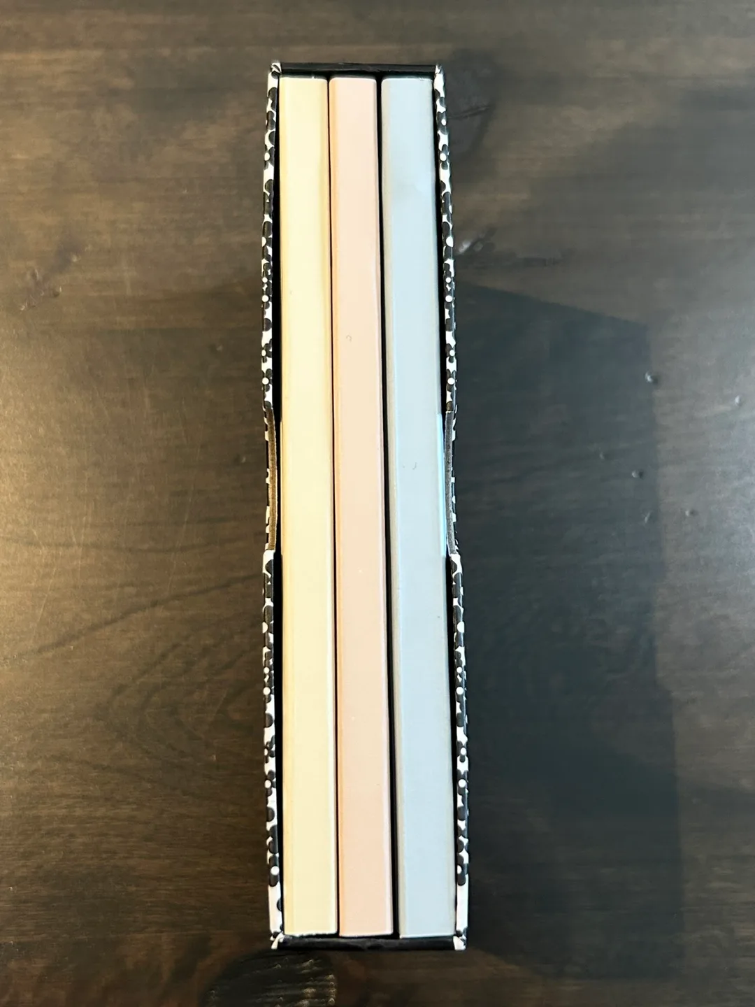 Marc Jacobs Daisy Fragrance Notebooks Set image indicator(3)