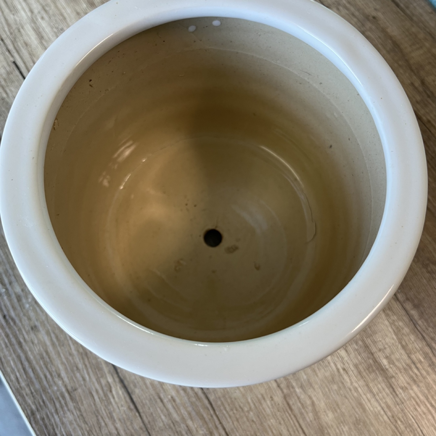 White Ceramic Planter Pot - 17x14cm / 5 1/2” x 6 3/4” - photo 4