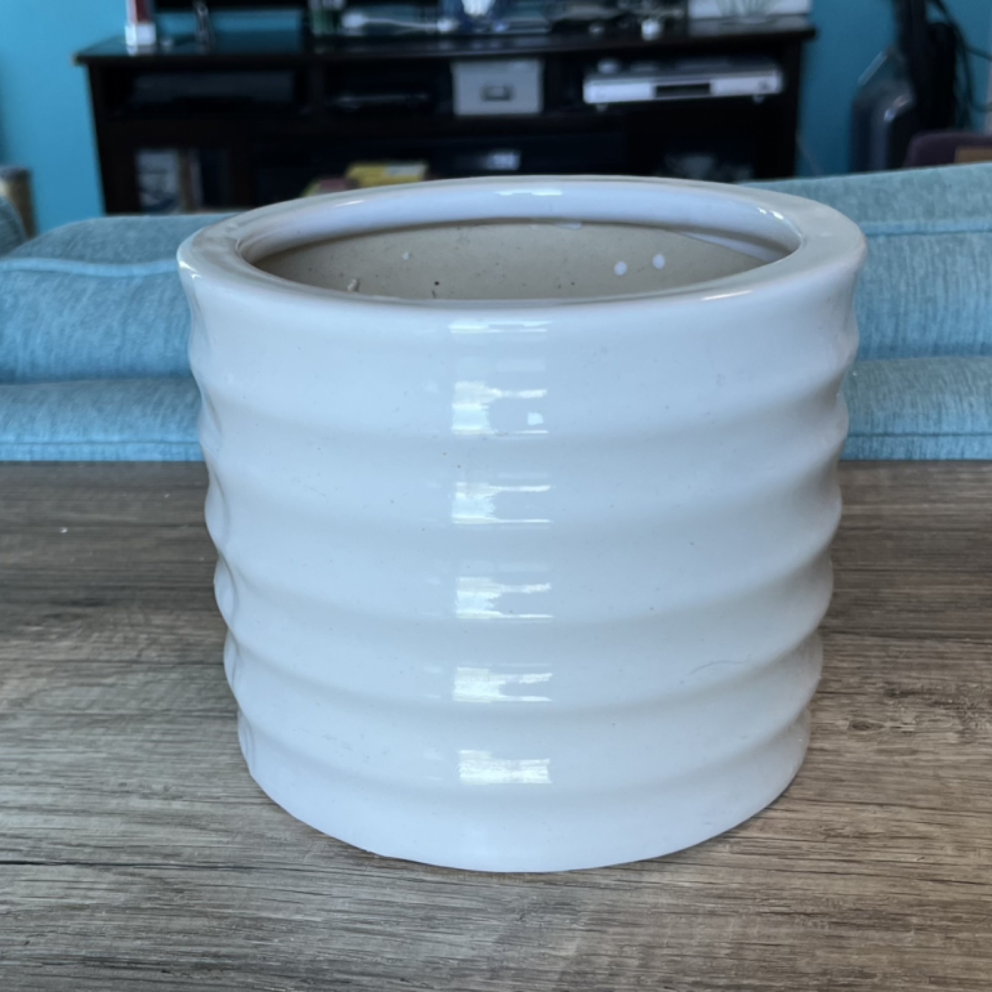 White Ceramic Planter Pot - 17x14cm / 5 1/2” x 6 3/4” - photo 2