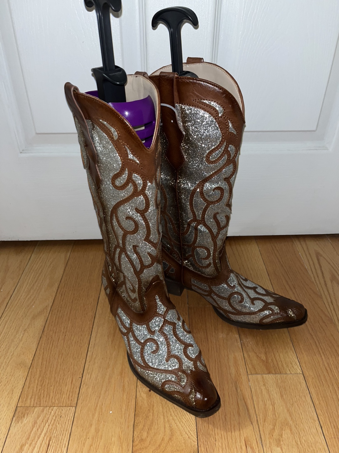Brown and Silver Cowboy Boots - photo 2