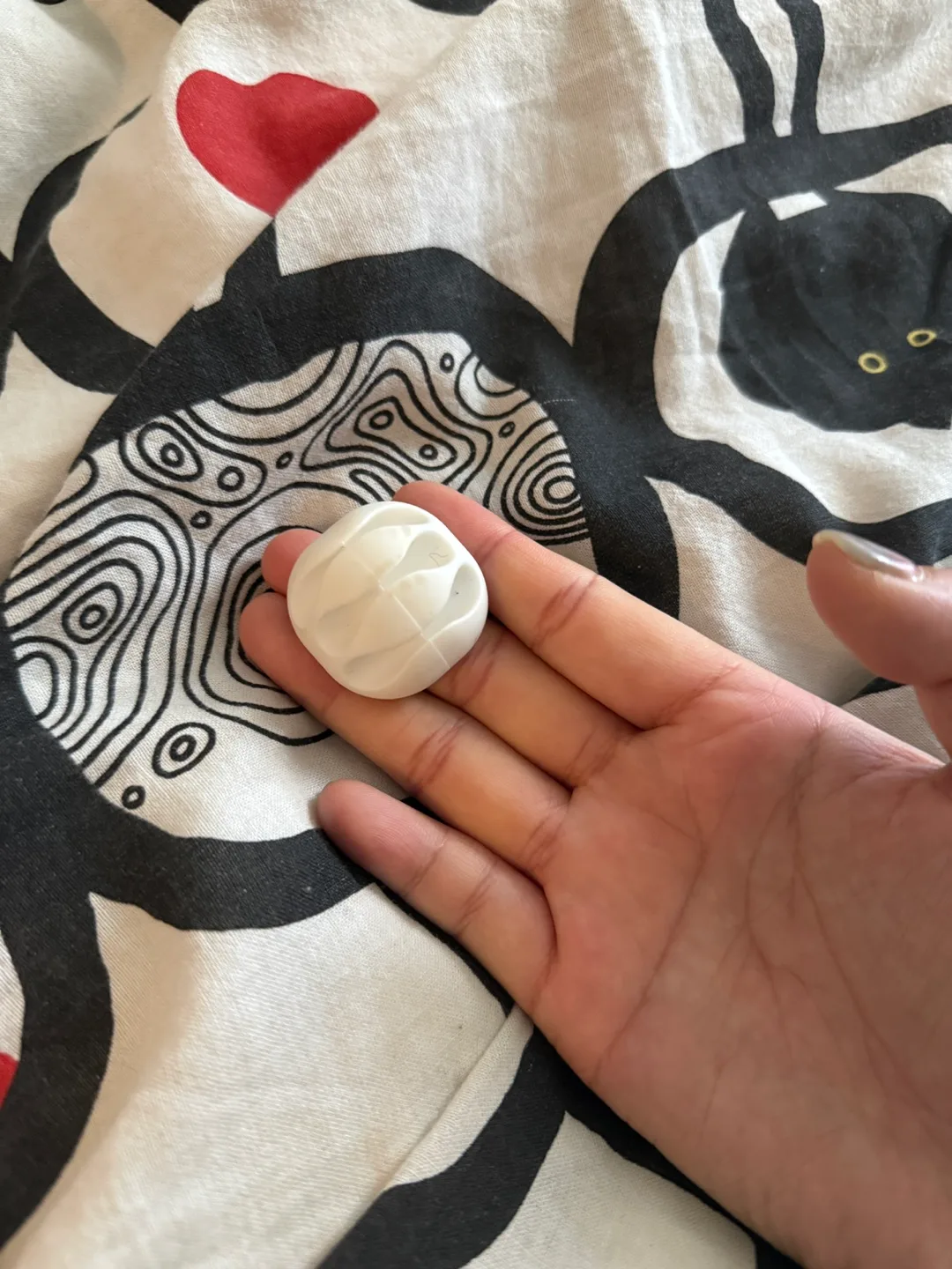 White Adhesive Cable Organizer thumbnail