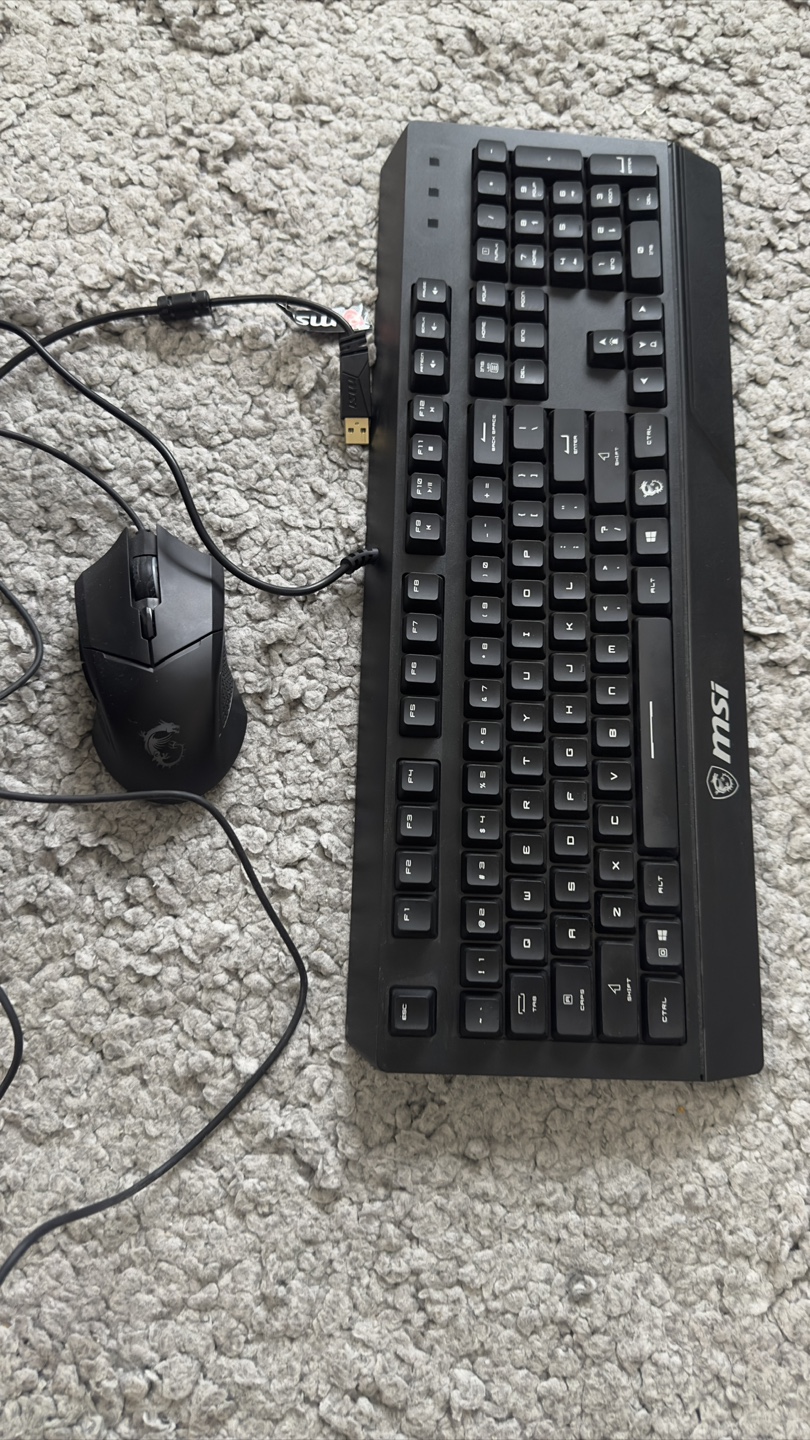 MSI Gaming PC with RGB Lighting and Peripherals - photo 5