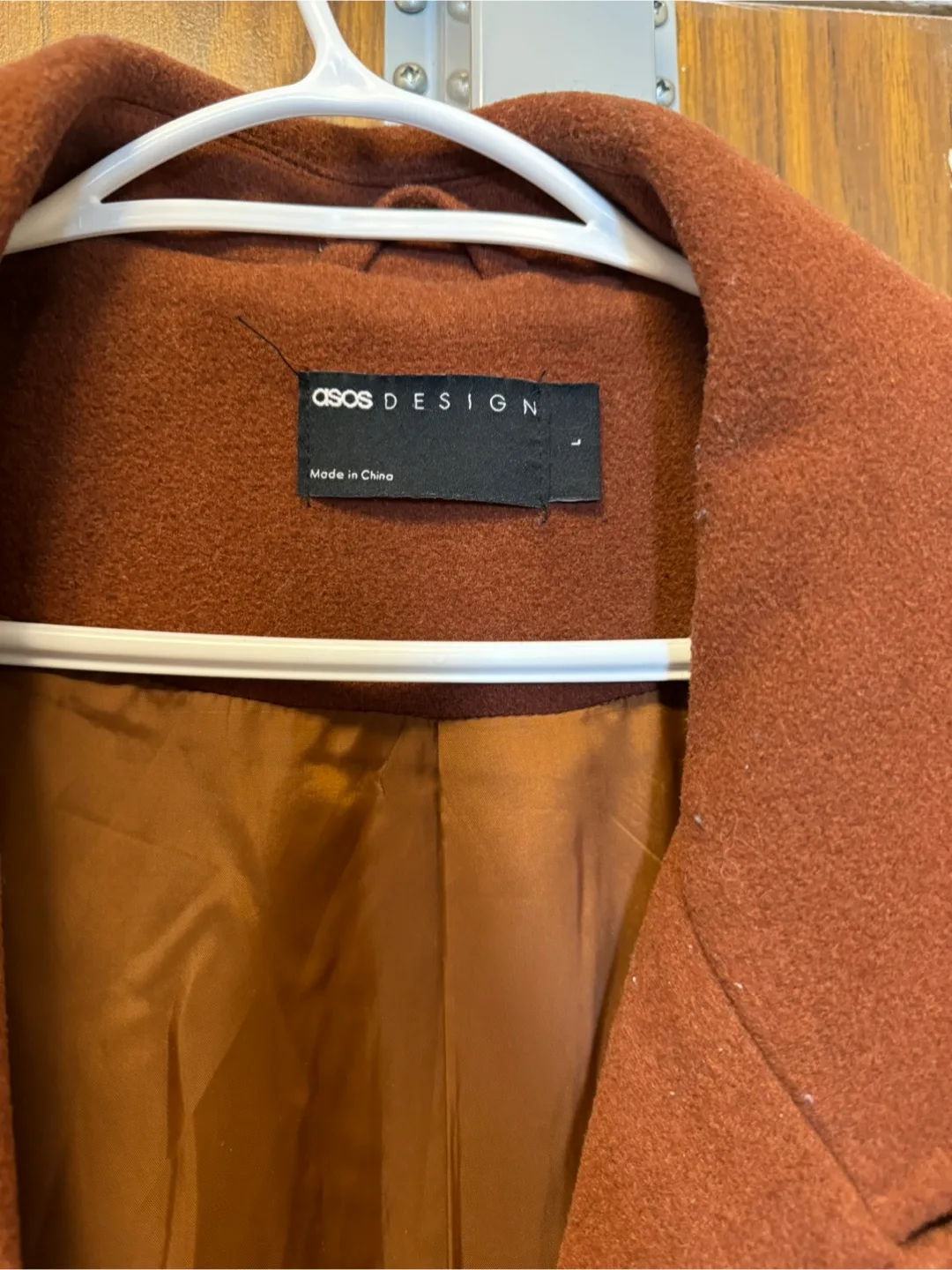 Maroon Coat image indicator(2)