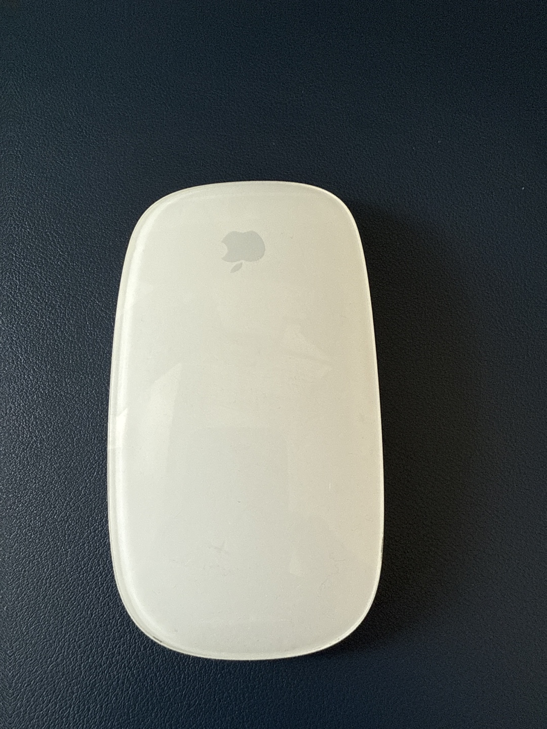 Apple Magic Mouse 2 - Wireless Bluetooth Mouse