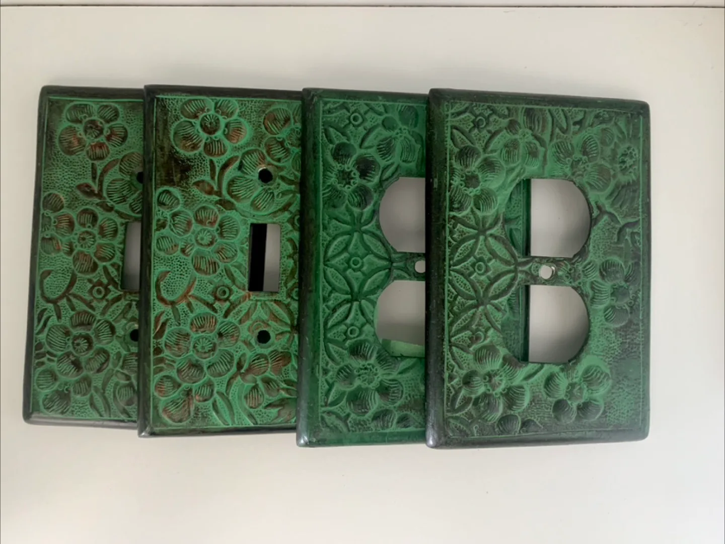 Set of Dark Green Light Switch + Outlet Plates (Anthropologie) image indicator(2)