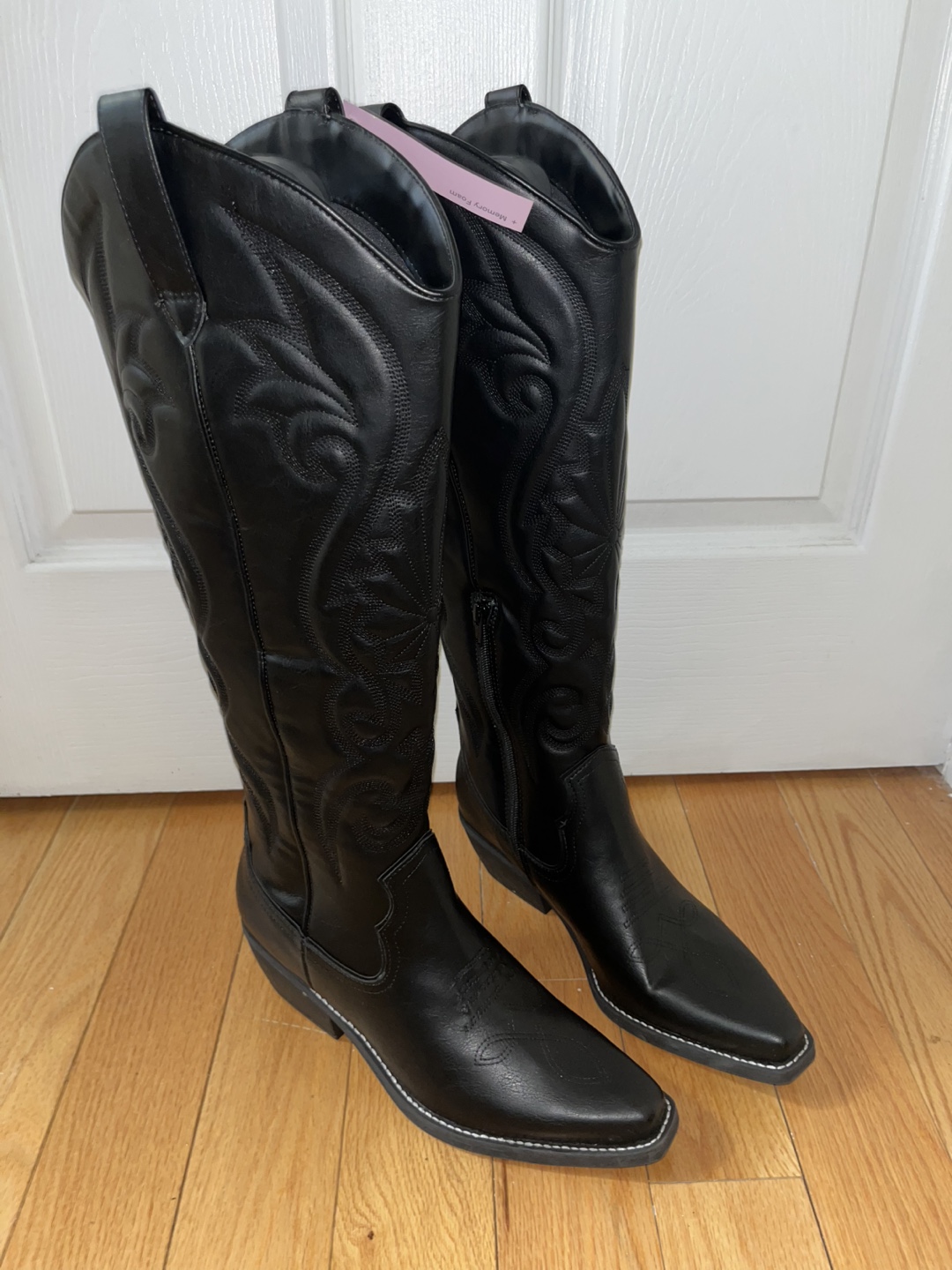 Black or White Cowboy Boots - photo 4