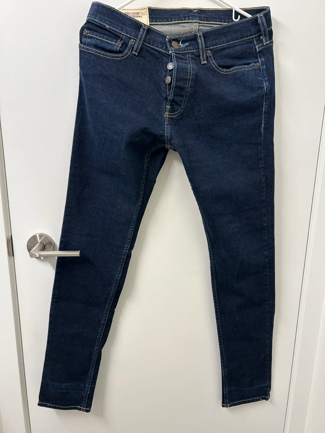 Women’s Hollister Super Skinny Jeans - W30xL32 thumbnail