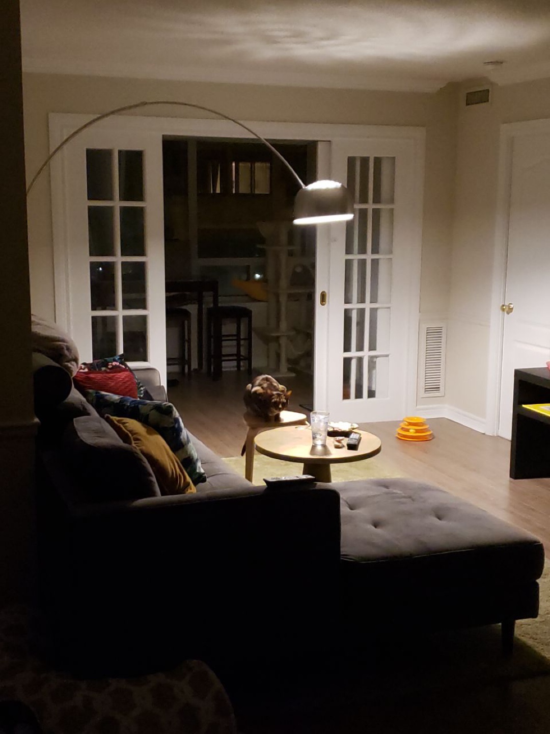 85" Arched Floor Lamp - Excellent Condition - photo 2
