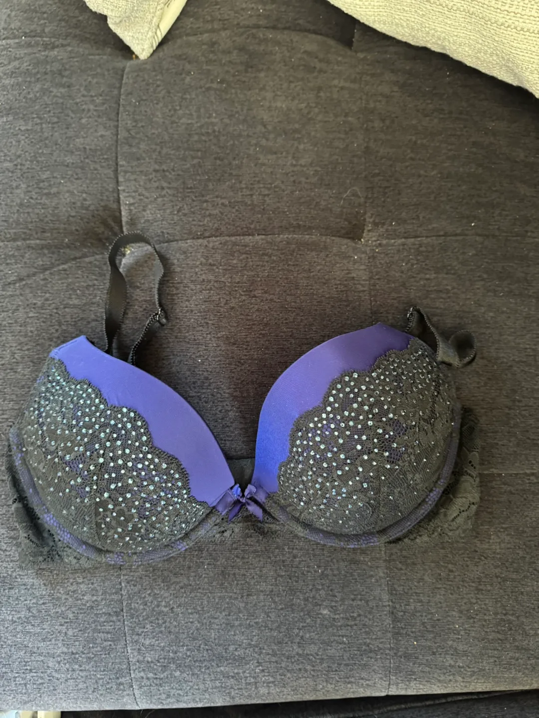 Gorgeous Purple and Black Lace Push-Up Bra thumbnail