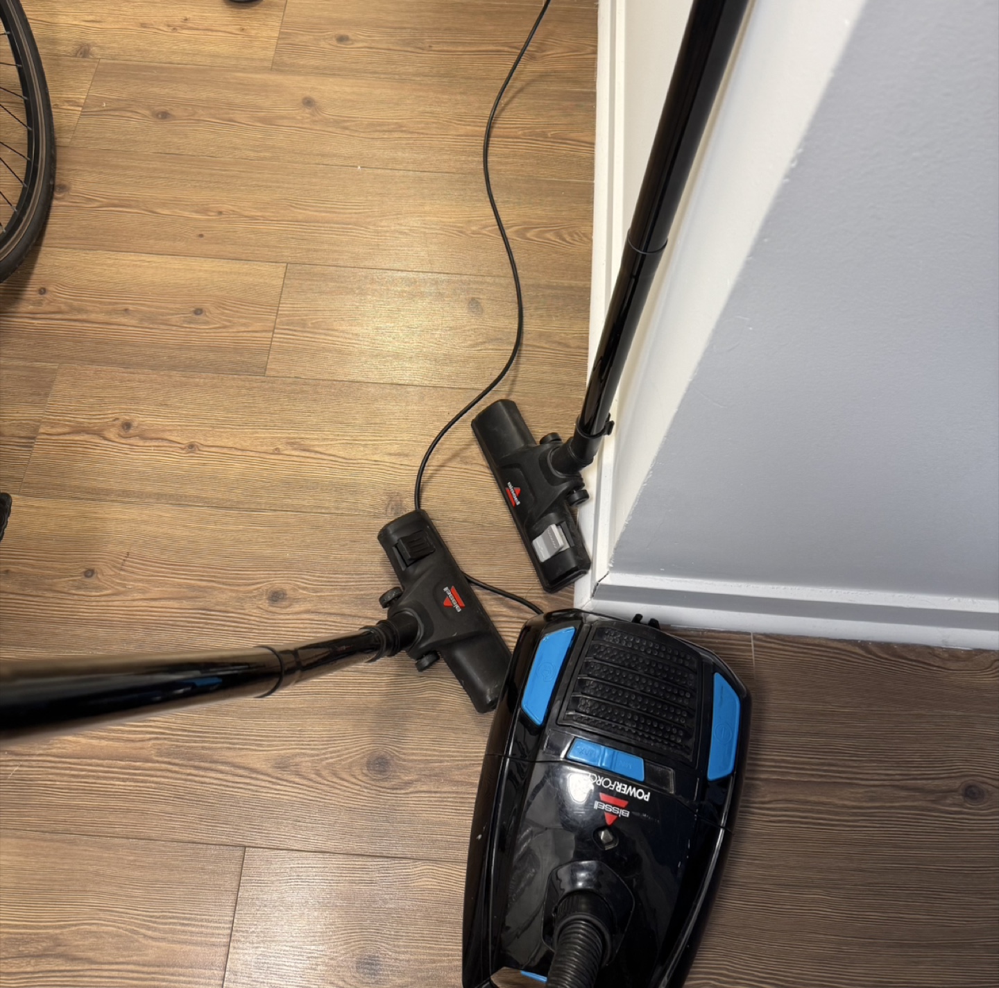 Bissell Powerforce Bagged Vacuum Cleaner - photo 2