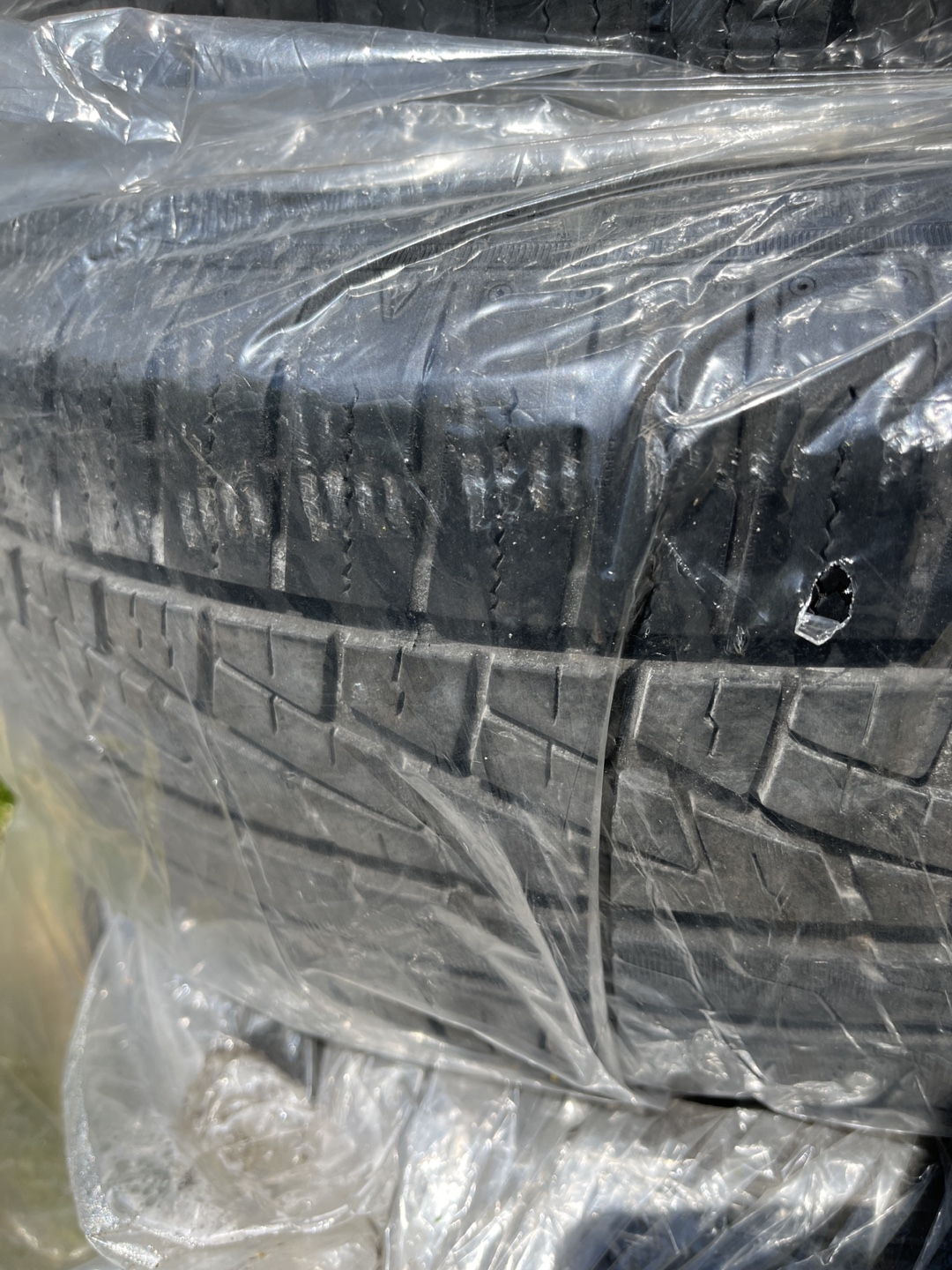 Free Used SUMITOMO Tires - 3 All-Season + 1 Damaged - photo 3