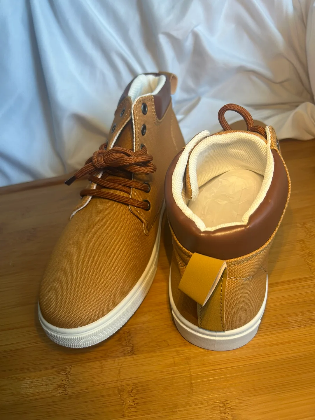 Tan Canvas Lace-Up Boots image indicator(5)