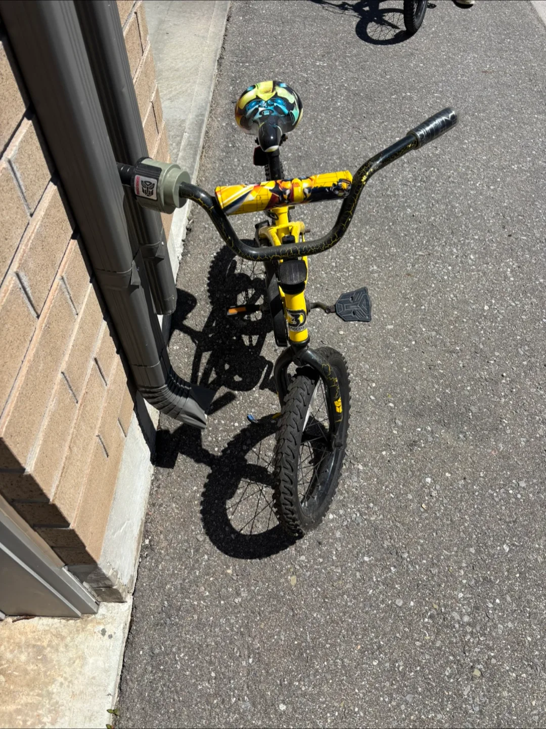 Kids' Yellow Transformers Bike image indicator(2)