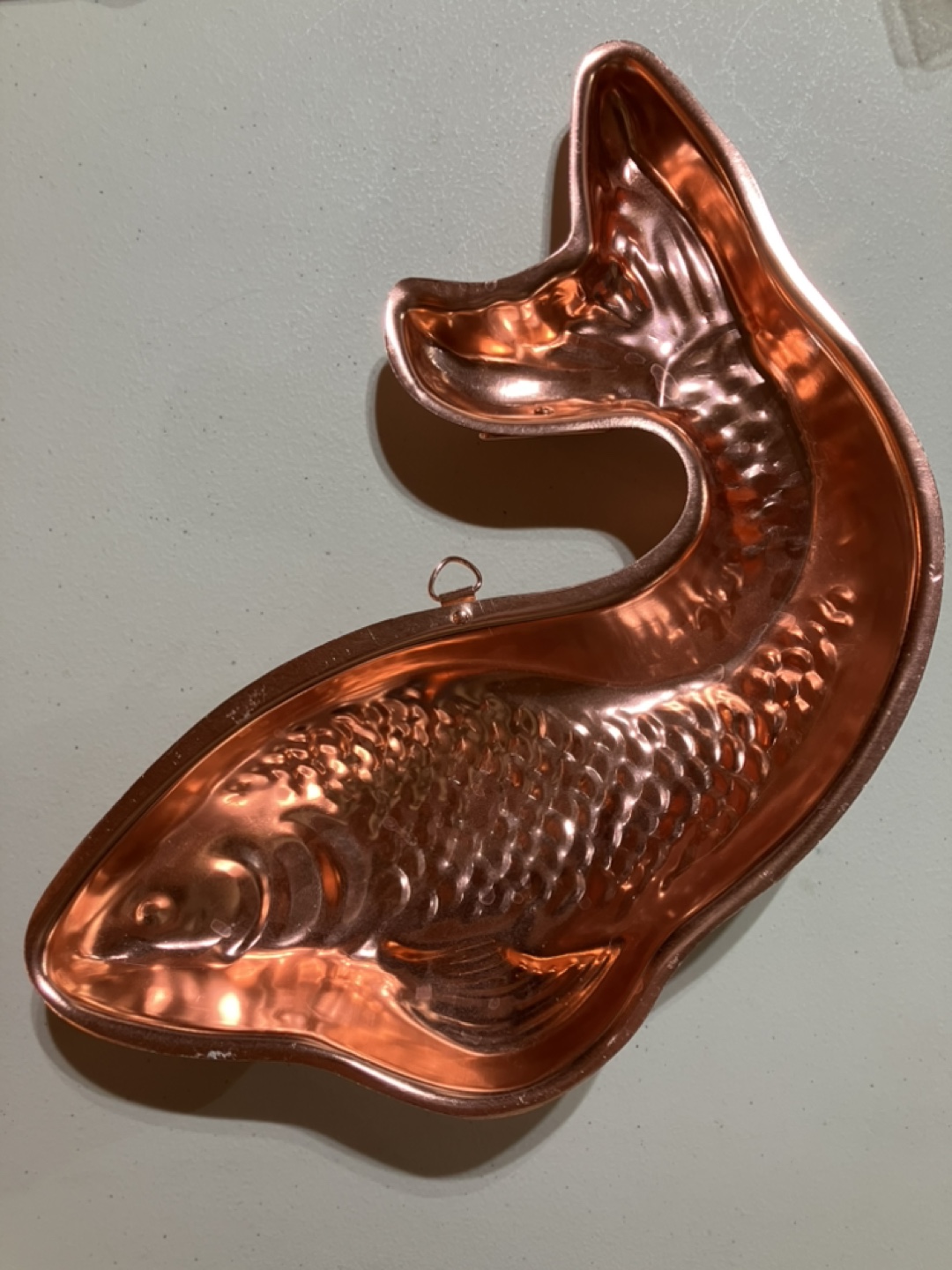 Vintage Copper-toned Fish Shaped Jelly Mold - photo 2
