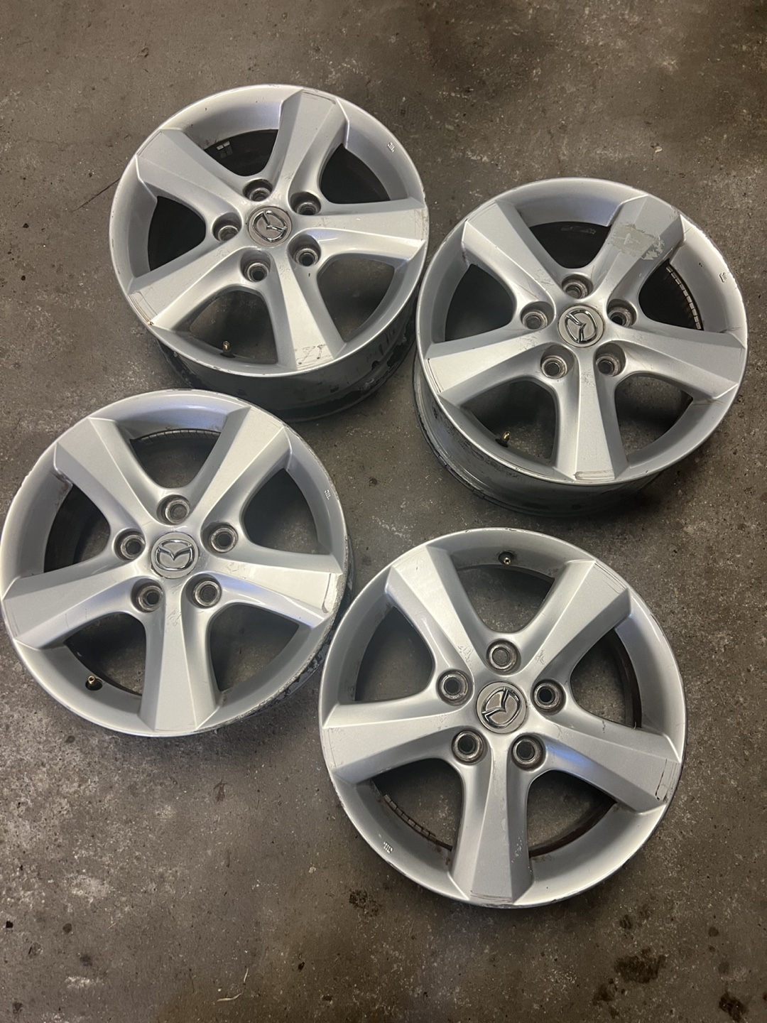 15” OEM Set of 4 Used Mazda Alloy Wheels - photo 2