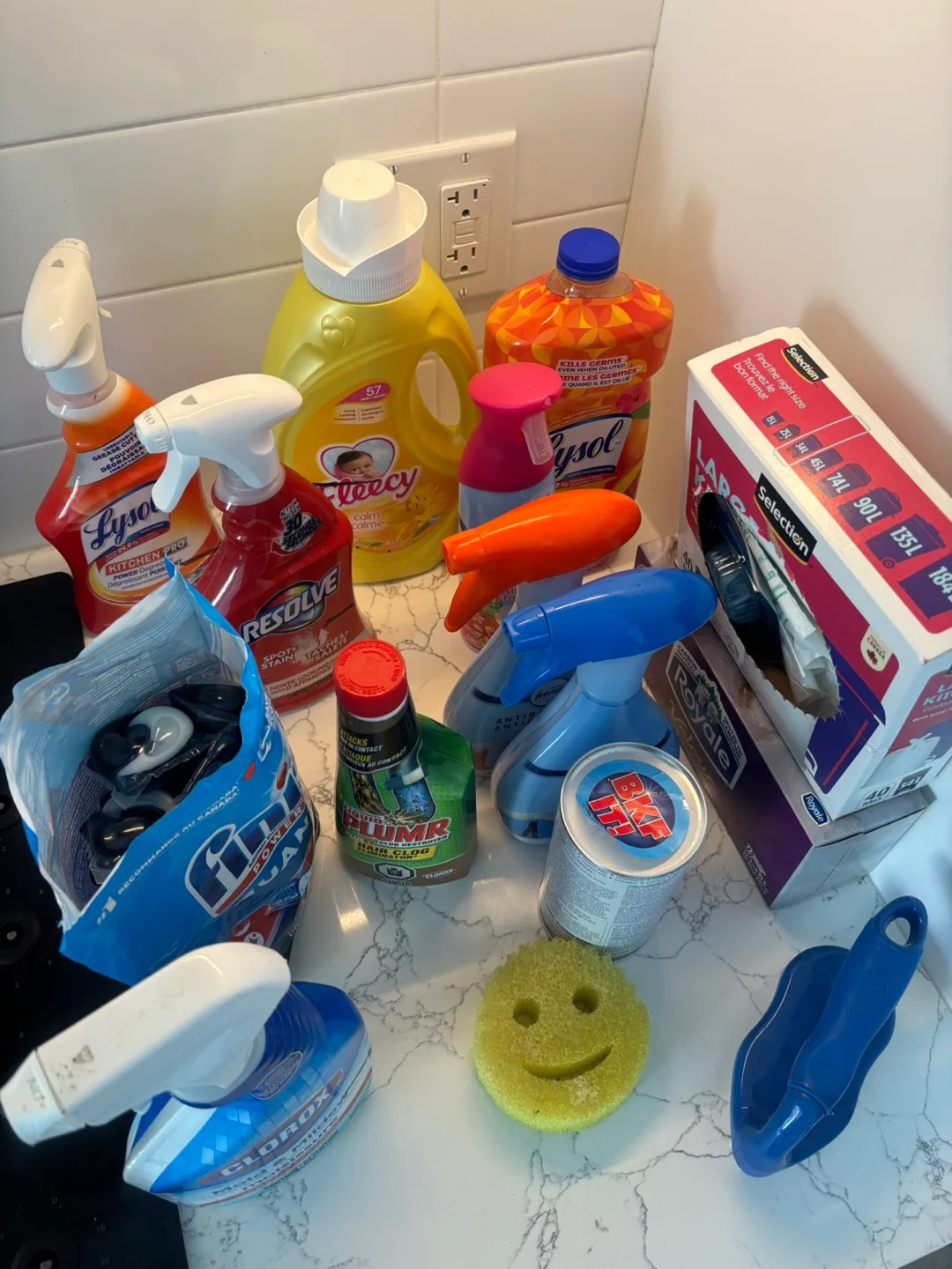 Cleaning Supplies Bundle thumbnail