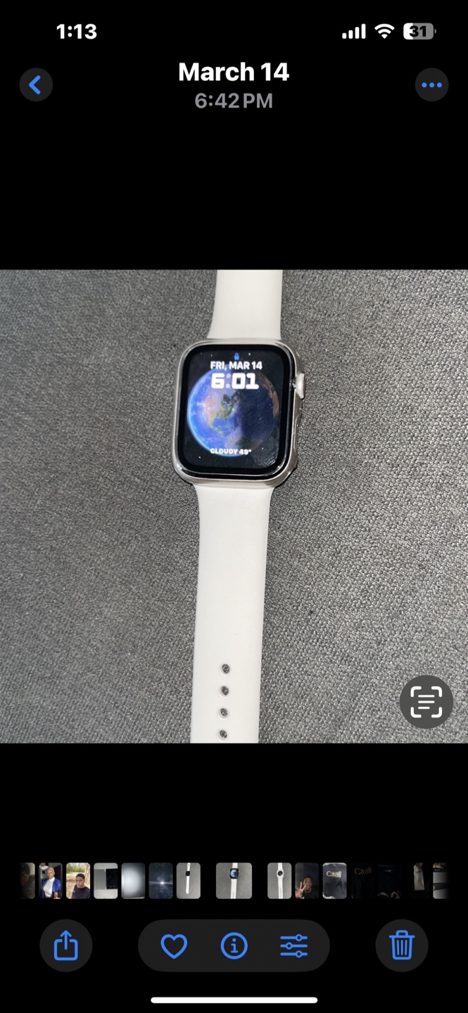 Apple Watch Series 4 White Sport Band