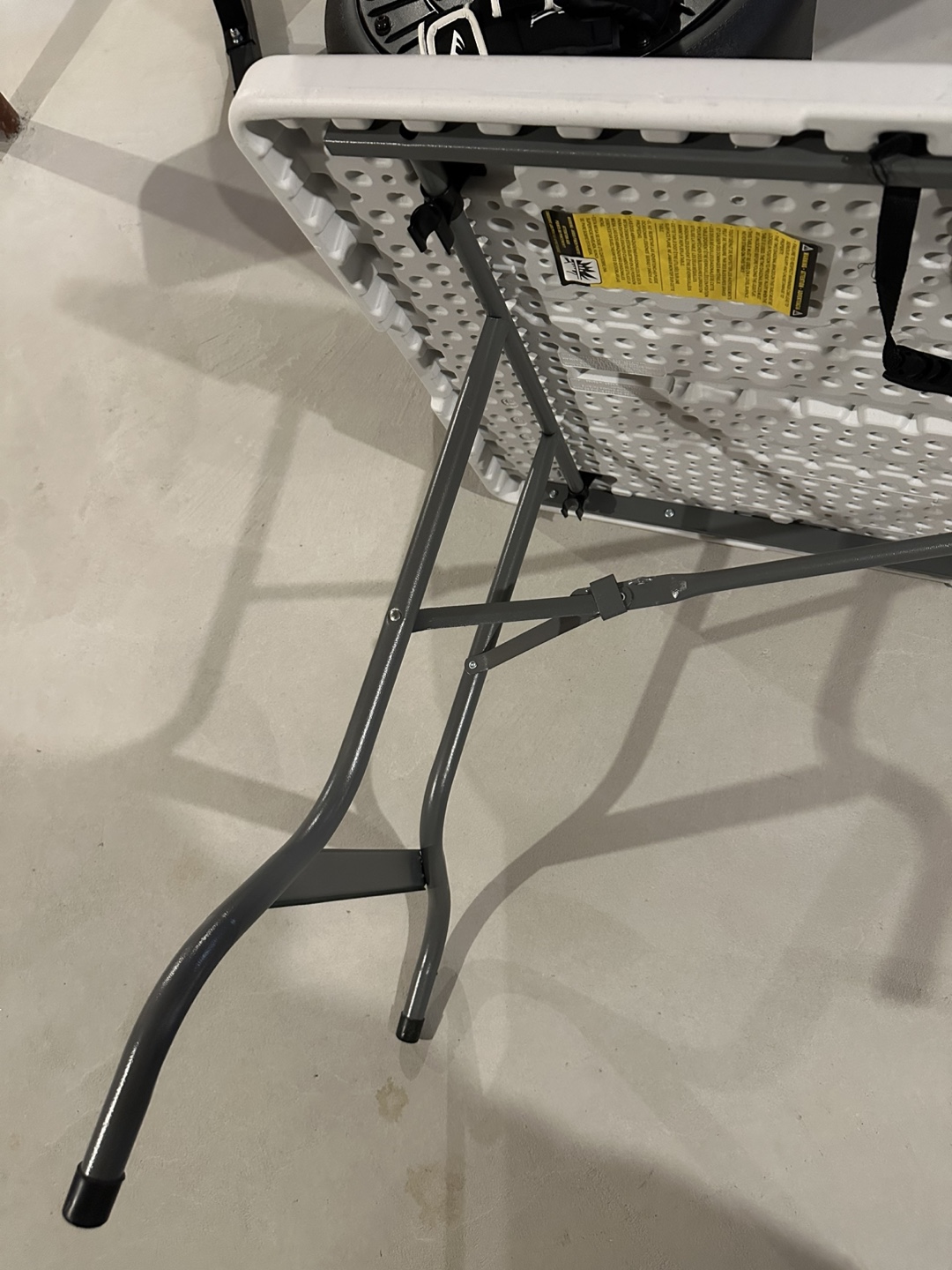 Foldable Rectangular Table - Grey Metal Frame, White Plastic Top - photo 2